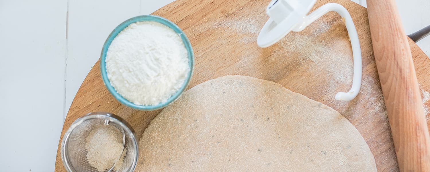 WordPress blog image - nourish-pizza-crust-header.jpg